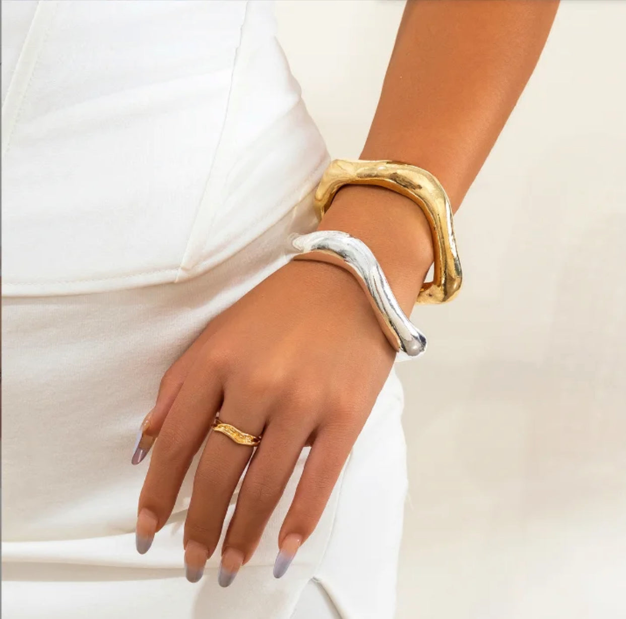 Curved Bangle