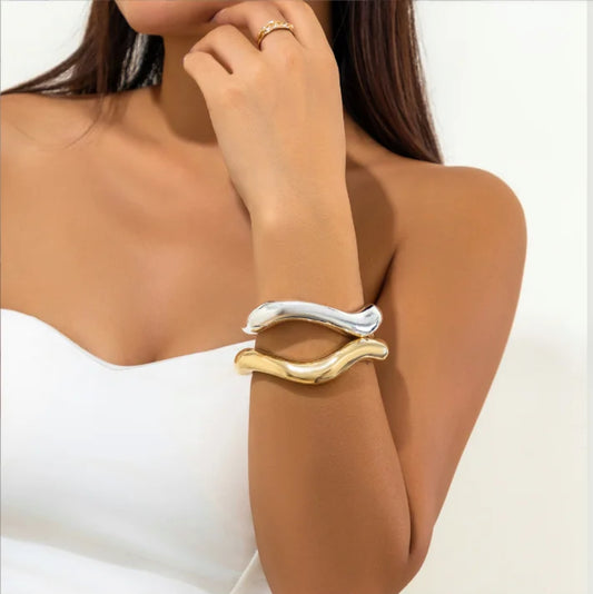 Curved Bangle